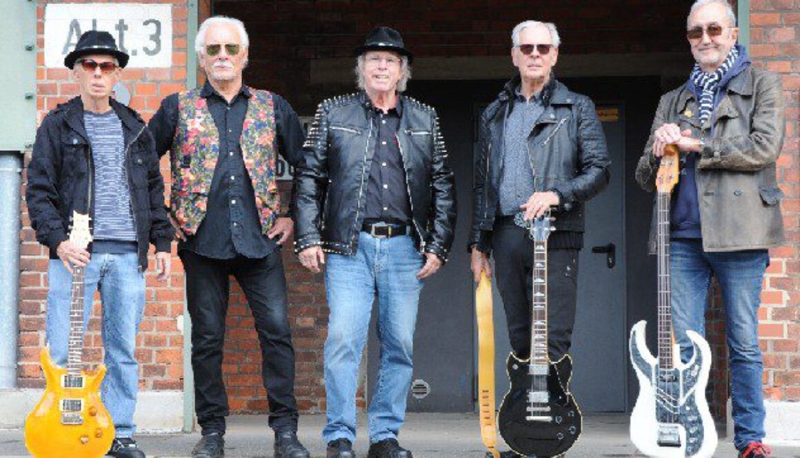 2025-11-04-NumberOneBand