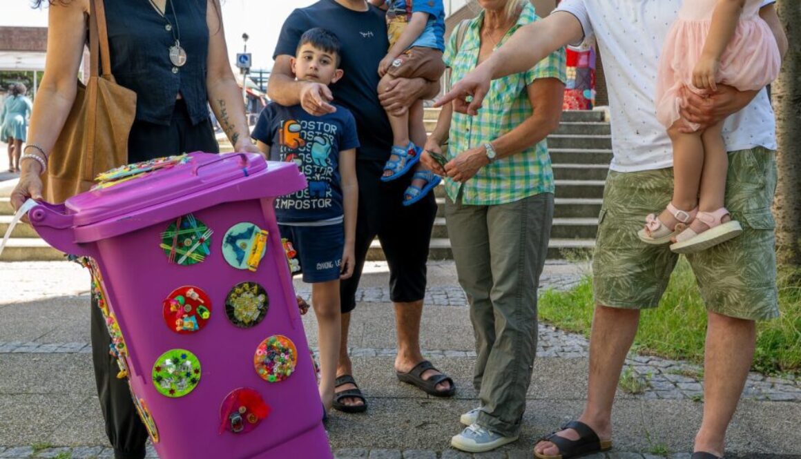 Preisverleihung zum Kunstprojekt Katten-Trash