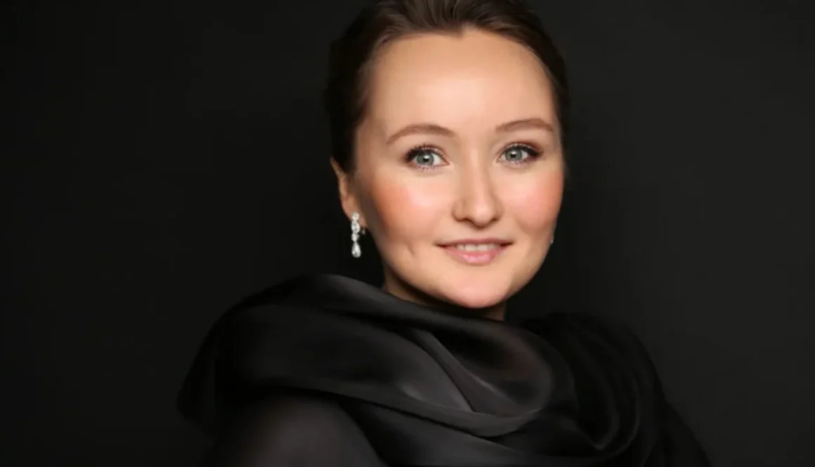 Julia-Lezhneva-VA-c-Emil-Matveev.jpg